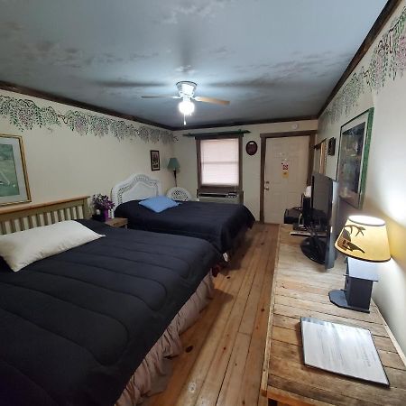 Jamesport Inn エクステリア 写真