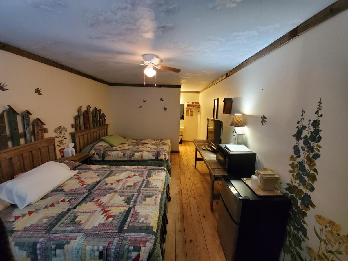 Jamesport Inn エクステリア 写真
